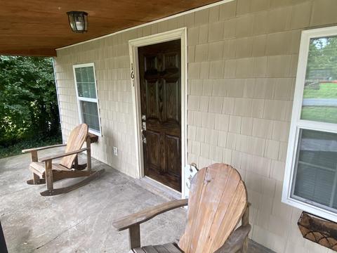 161 Johnson Ave, Lancaster, KY 40444 photo 4