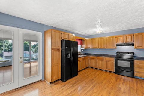 208 E Showalter, Georgetown, KY 40324 photo 5