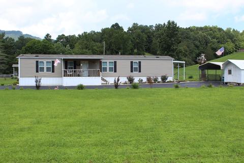 50 Lick Fork Rd, Middlesboro, KY 40965 photo 4