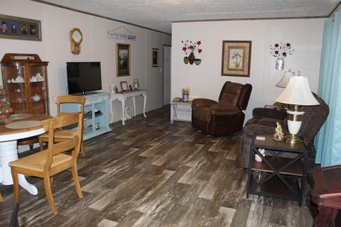 50 Lick Fork Rd, Middlesboro, KY 40965 photo 10