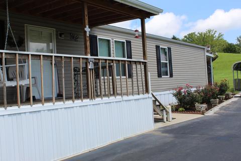 50 Lick Fork Rd, Middlesboro, KY 40965 photo 6