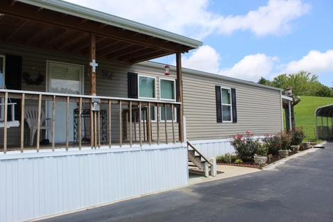 50 Lick Fork Rd, Middlesboro, KY 40965 photo 7