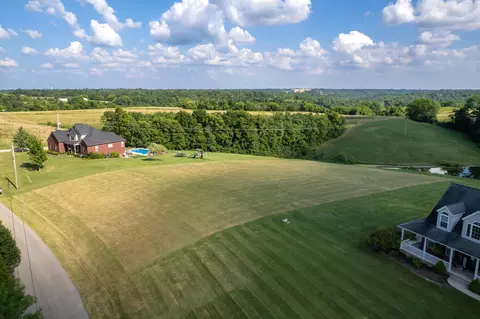 2380 Barnes Rd, Williamstown, KY 41097