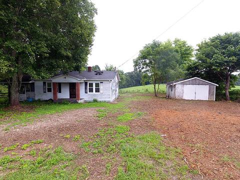 1732 Hwy 1611, Russell Springs, KY 42642