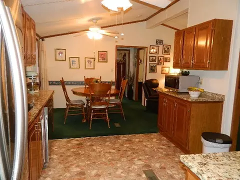 84 Summer Wind Dr, Nancy, KY 42544 photo 9