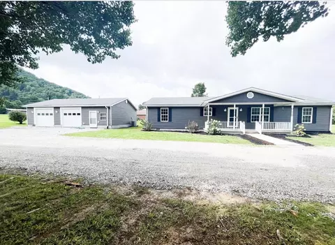 215 Abney Dr, Berea, KY 40403 photo 2