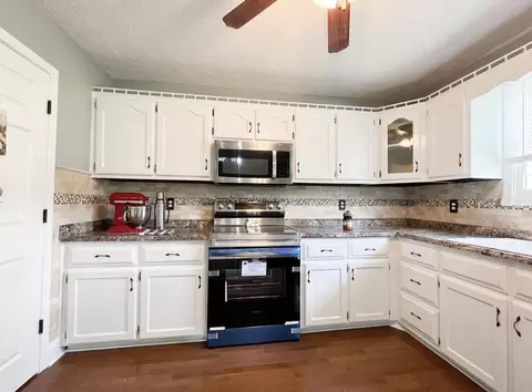 215 Abney Dr, Berea, KY 40403 photo 12