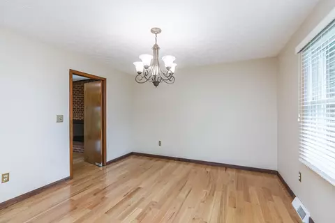 103 Heritage Dr, Richmond, KY 40475 photo 6