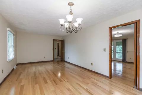 103 Heritage Dr, Richmond, KY 40475 photo 5