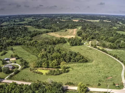 383 Nina Rdige Rd, Lancaster, KY 40444