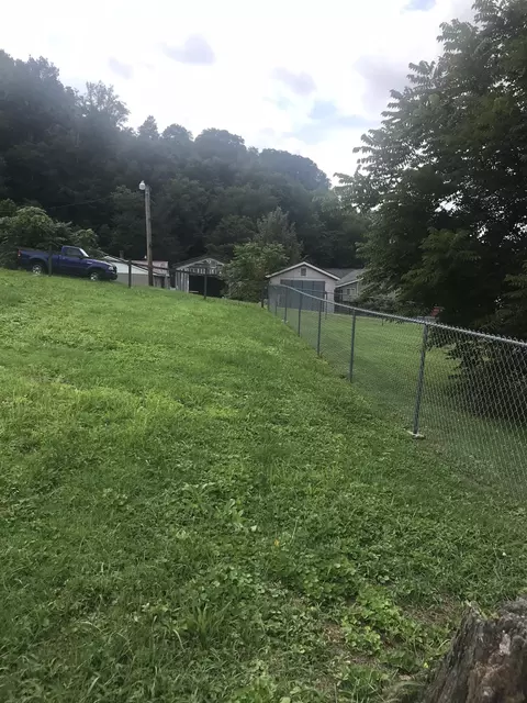 275 Hemlock St, Benham, KY 40807 photo 45