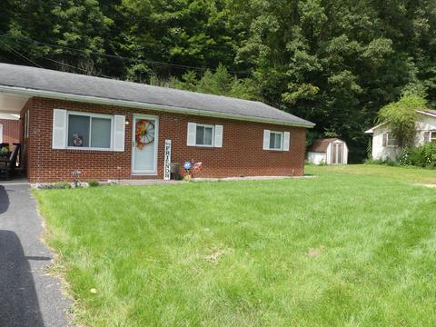 215 Pleasant Vly, Morehead, KY 40351 photo 1