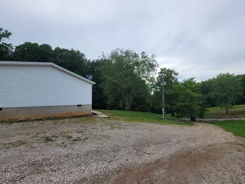 2472 Dreyfus Rd, Waco, KY 40385 photo 8