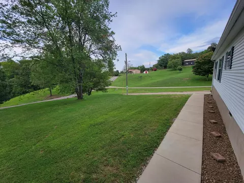 2472 Dreyfus Rd, Waco, KY 40385 photo 18