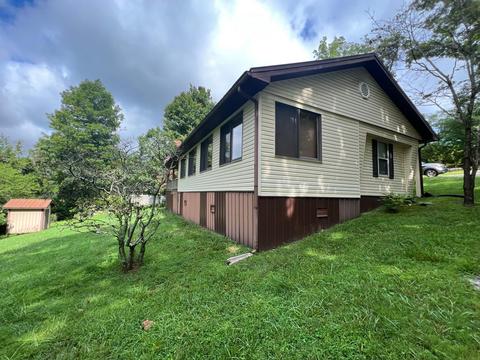 75 Lakeshore Dr, Nancy, KY 42544 photo 5