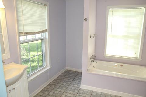 24 Sears Ln, Berea, KY 40403 photo 13