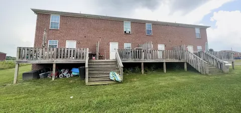 2002 Brooklyn Blvd, Berea, KY 40403 photo 2