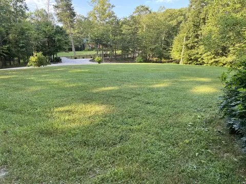 80 Hunters Ln, Morehead, KY 40351 photo 4
