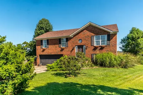 217 Rano Ct, Richmond, KY 40475 photo 2