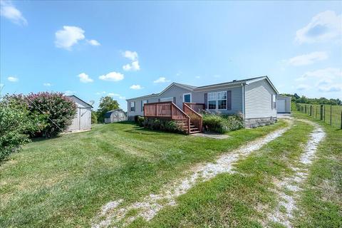 448 Tuggle Rd, Lancaster, KY 40444 photo 2