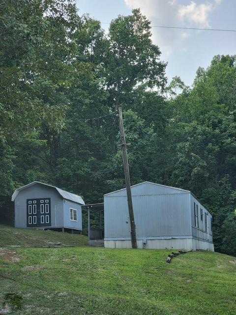 314 Wolf Gap Rd, Bronston, KY 42518 photo 1