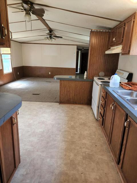 314 Wolf Gap Rd, Bronston, KY 42518 photo 6