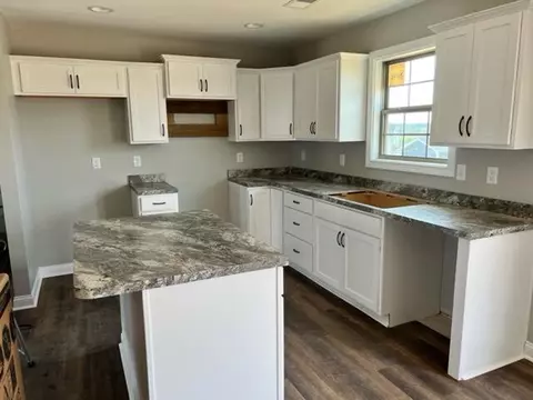 513 Sapphire Dr, Berea, KY 40403 photo 6