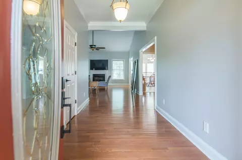 113 Lynne Dr, Berea, KY 40403 photo 3