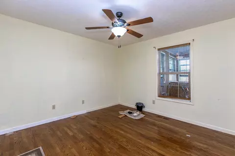 100 Bright Leaf Dr, Lancaster, KY 40444 photo 18