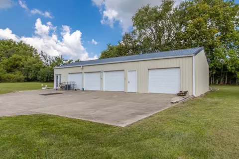 100 Bright Leaf Dr, Lancaster, KY 40444 photo 35