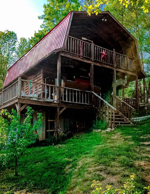 60 Redwood Dr, Wellington, KY 40387