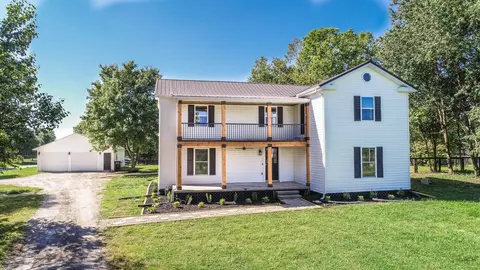 198 Austerlitz Rd, Paris, KY 40361 photo 1