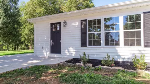 198 Austerlitz Rd, Paris, KY 40361 photo 10