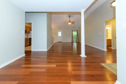 135 Dickinson Dr, Georgetown, KY 40324 photo 9