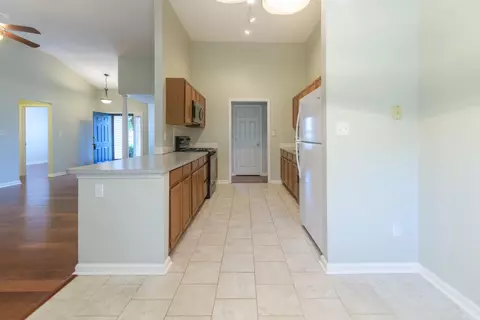 135 Dickinson Dr, Georgetown, KY 40324 photo 6