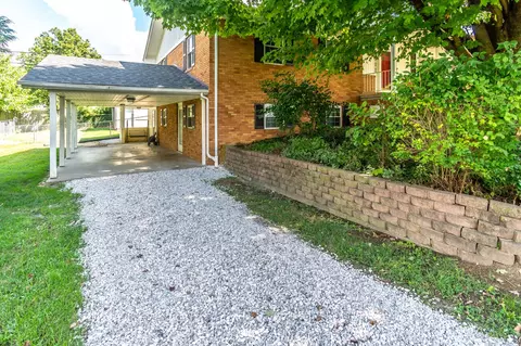 107 Crestview Dr, Berea, KY 40403 photo 11