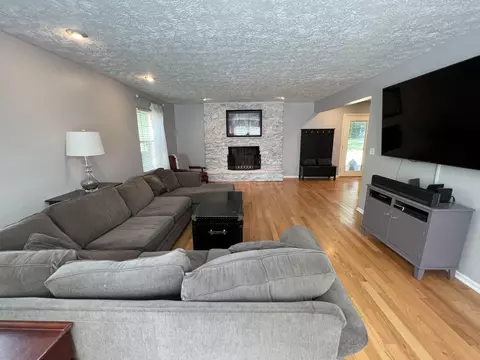 341 Circle Dr, Morehead, KY 40351 photo 3
