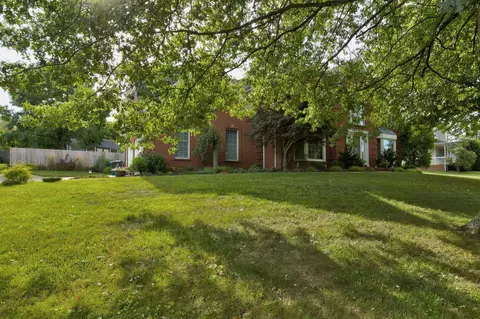 100 Keelridge Dr, Georgetown, KY 40324 photo 3