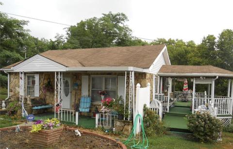 52 Shirley St, Berea, KY 40403 photo 2