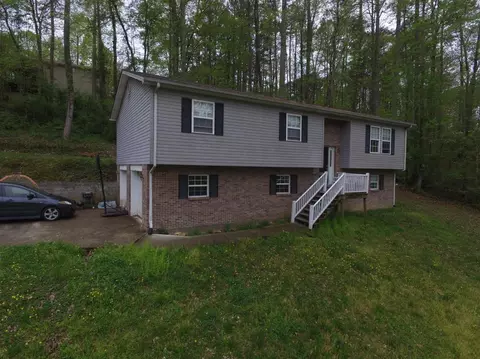 1019 Pinella Dr, Corbin, KY 40701 photo 1