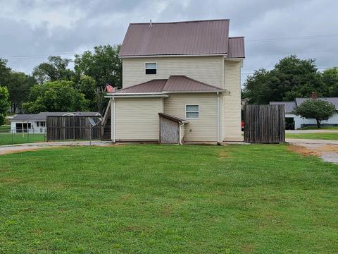 705 Murphy Ave, Ferguson, KY 42533 photo 2
