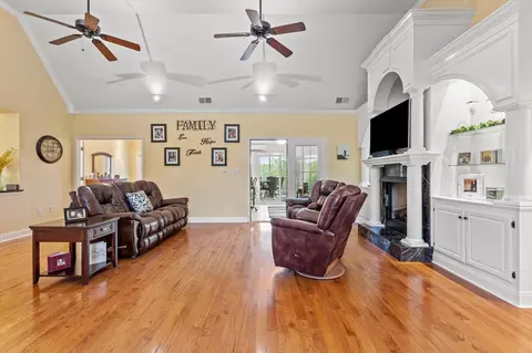 129 Holton Way, Georgetown, KY 40324 photo 9