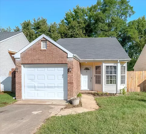 1021 Parkside Dr, Georgetown, KY 40324 photo 1