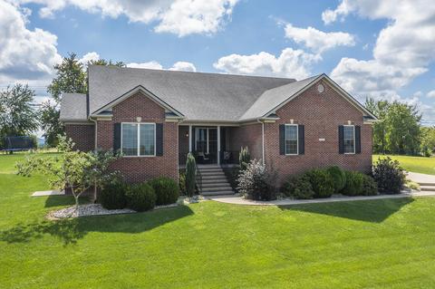 305 Hampton Hall Dr, Berea, KY 40403 photo 3