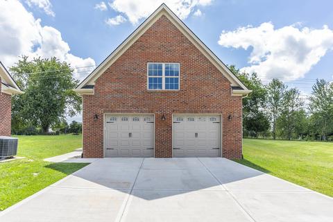 305 Hampton Hall Dr, Berea, KY 40403 photo 37