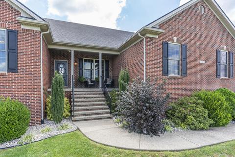 305 Hampton Hall Dr, Berea, KY 40403 photo 4