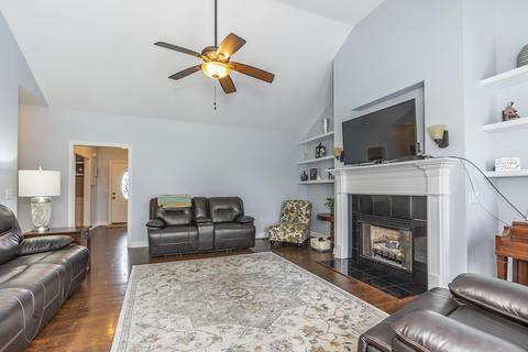 305 Hampton Hall Dr, Berea, KY 40403 photo 10