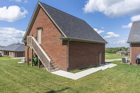 305 Hampton Hall Dr, Berea, KY 40403 photo 32