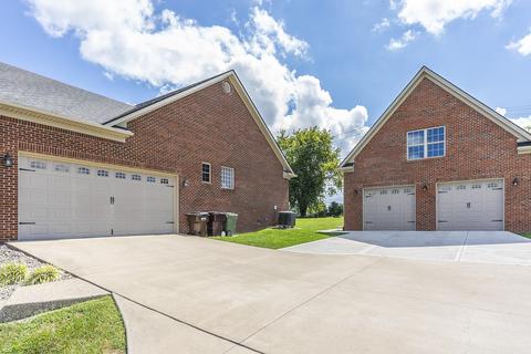 305 Hampton Hall Dr, Berea, KY 40403 photo 38
