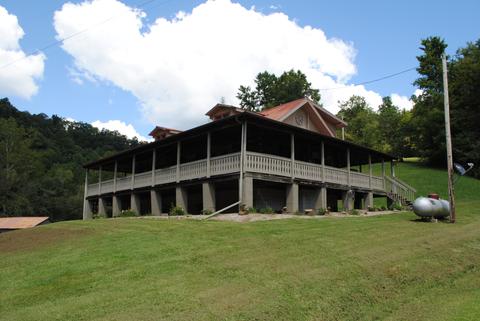971 Calhoun Branch Rd, Jackson, KY 41339 photo 3